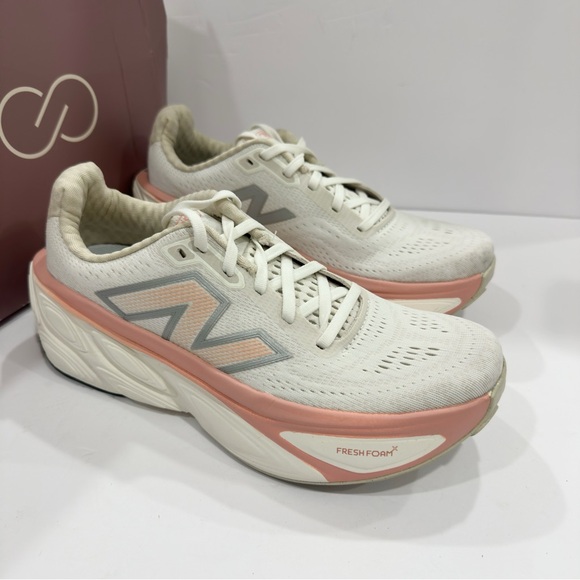 New Balance Shoes - New Balance Women's Fresh Foam X More v5 Running Shoes